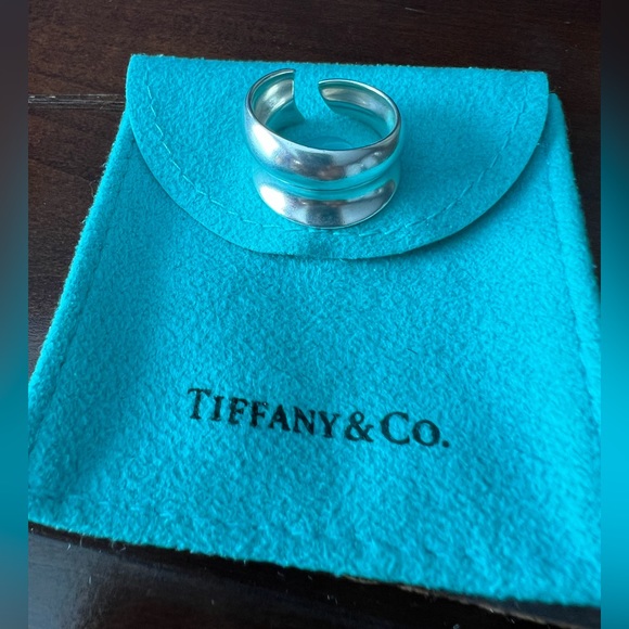 Tiffany's Frank Gehry Fish Ring/Cuff - Picture 2 of 10